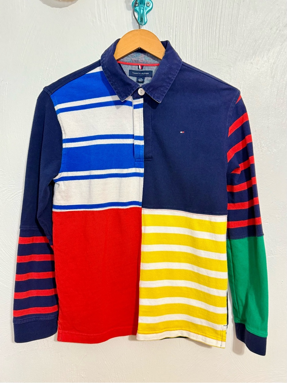 Tommy Hilfiger Long Sleeved Rugby Polo Multi Block Stripe boys size 12/14 large